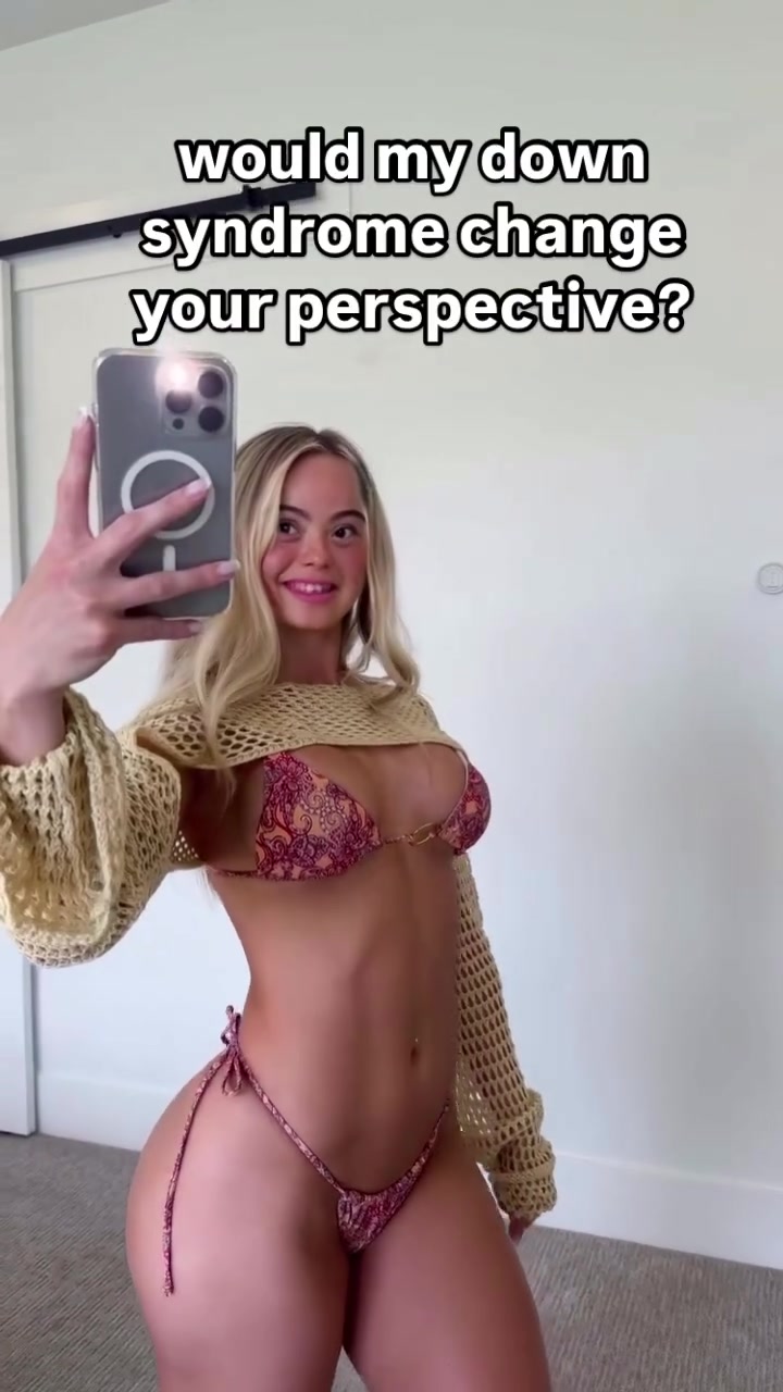 Jennysospeciall / Truly_specialgirl nude video is hot viral!!!