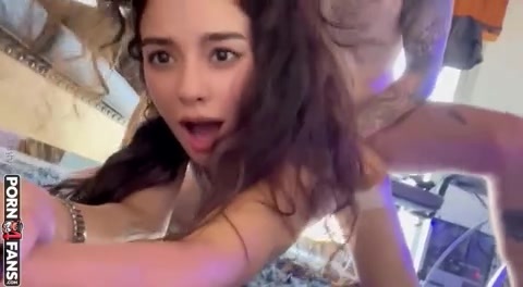 Nany Palacio Has Sex With Boyfriend On The Sofa