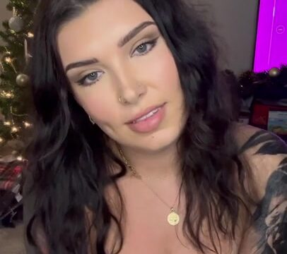 Miyaacacia Onlyfans Nude Showing Off Her Big Breasts