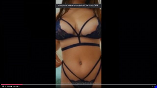 Elissa Victoria / ElissaVictoria Nude Showing Off Her Big Breasts