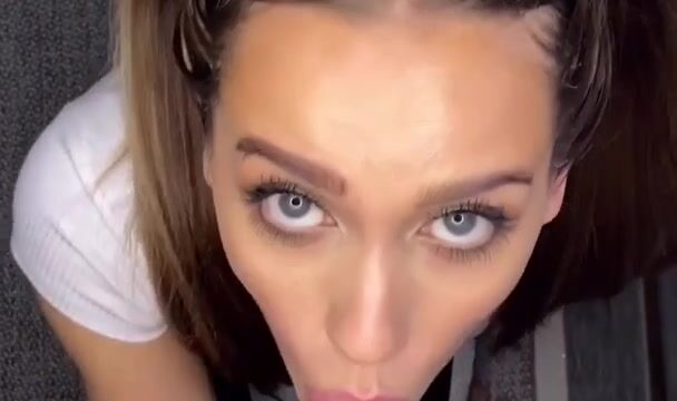 Luxury Girl She Blowjob And Swallowed All My Cum